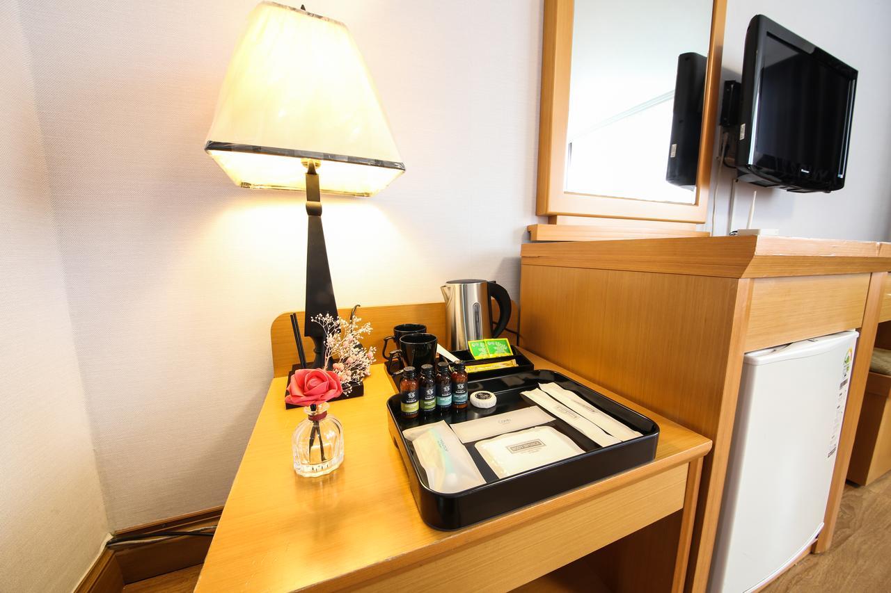 Gwangalli Utopia Tourist Hotel Busan Bagian luar foto