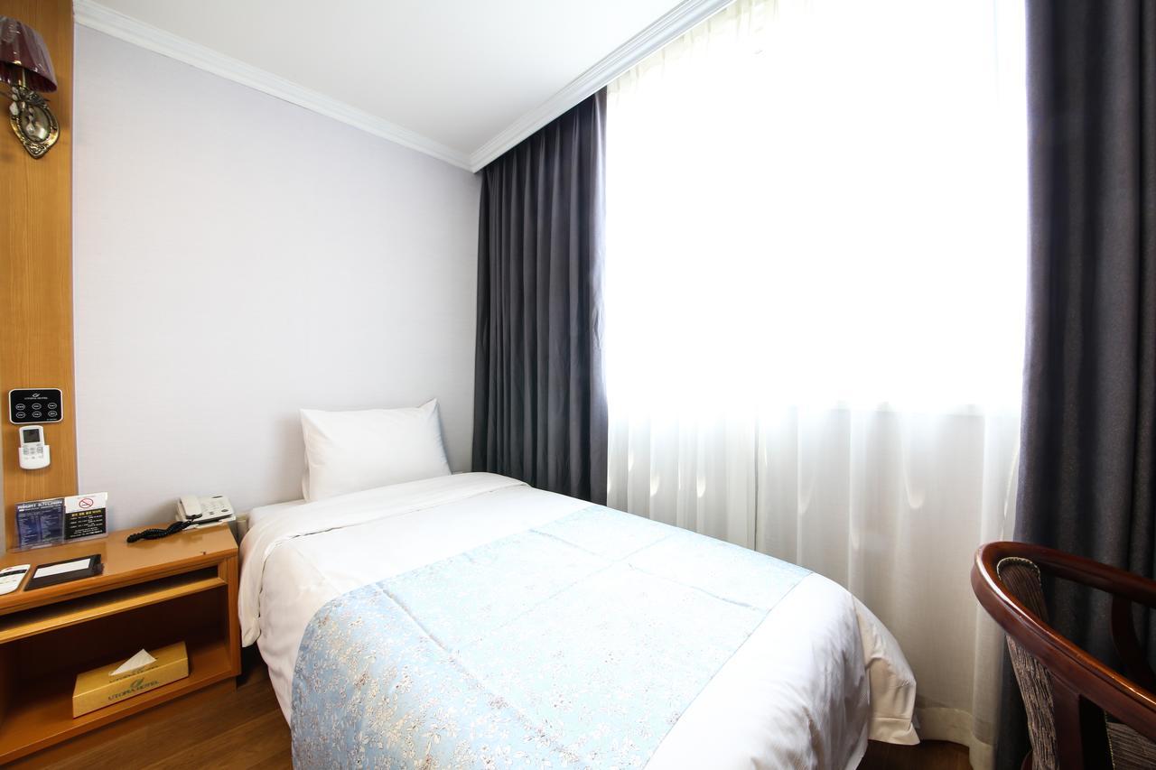 Gwangalli Utopia Tourist Hotel Busan Bagian luar foto