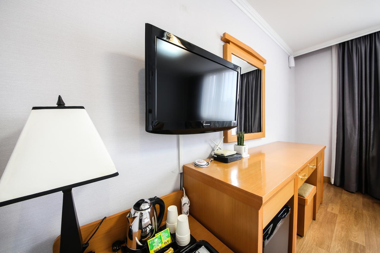 Gwangalli Utopia Tourist Hotel Busan Bagian luar foto