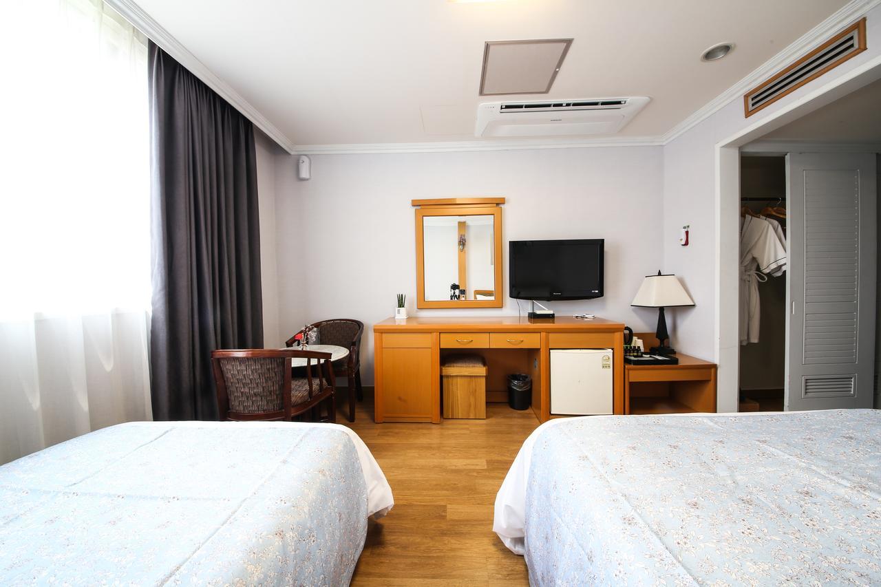 Gwangalli Utopia Tourist Hotel Busan Bagian luar foto