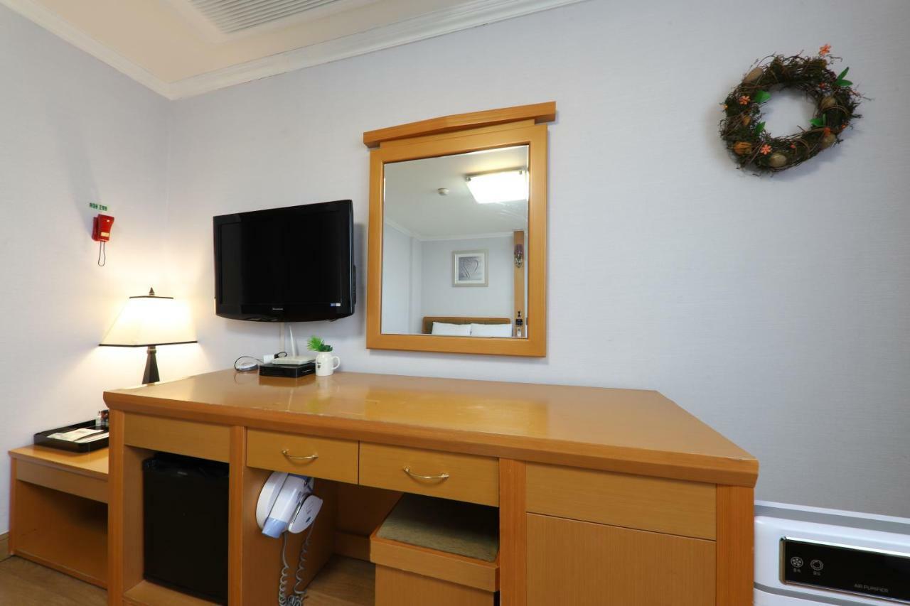 Gwangalli Utopia Tourist Hotel Busan Bagian luar foto